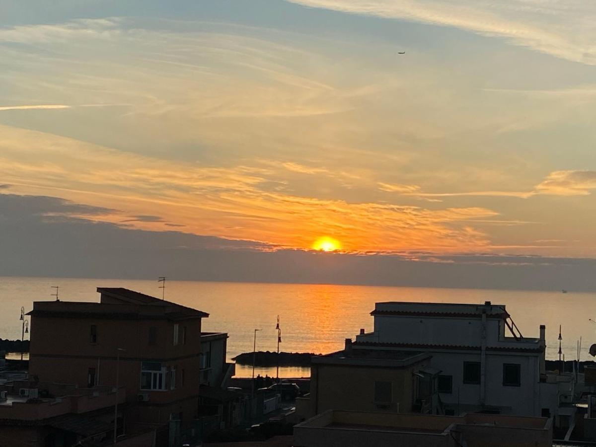 Agm - Rome Airport Fco - Mare Apartment *