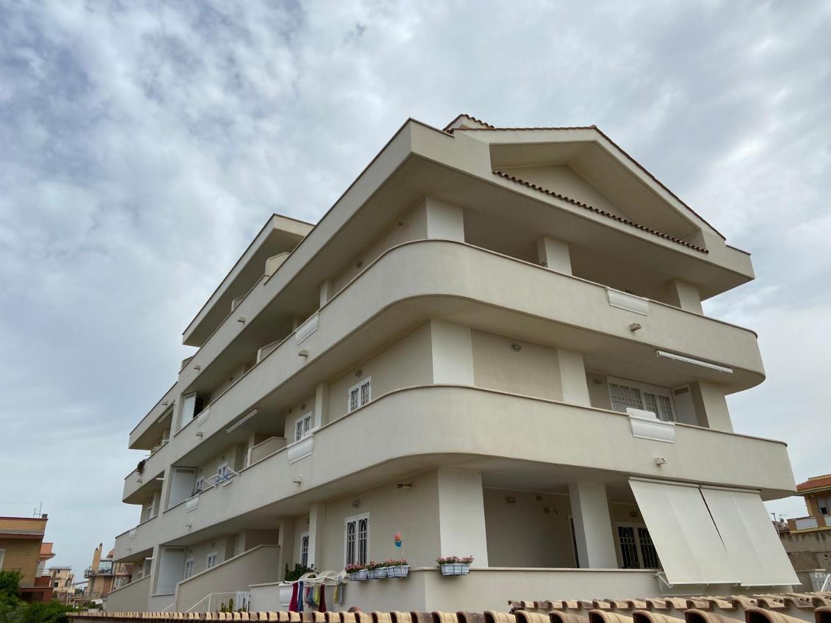 Agm - Rome Airport Fco - Mare Apartment *